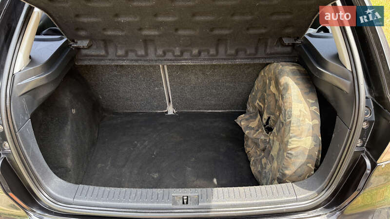 Хэтчбек SEAT Ibiza 2003 в Львове