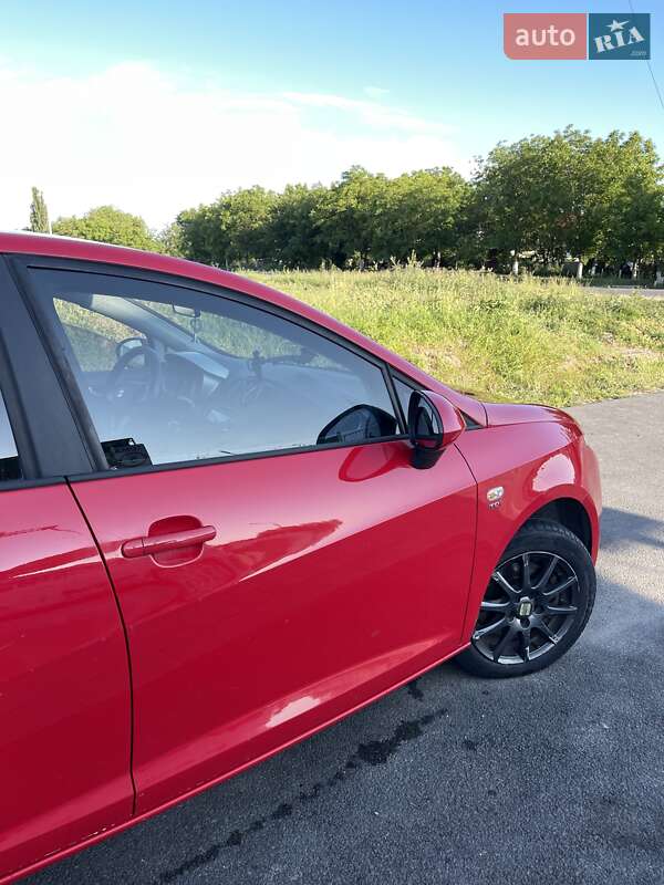 Хэтчбек SEAT Ibiza 2011 в Каменец-Подольском