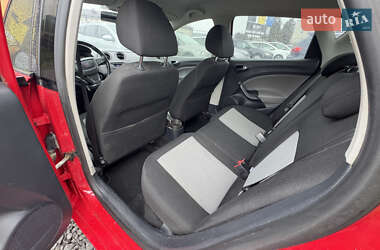Хэтчбек SEAT Ibiza 2013 в 