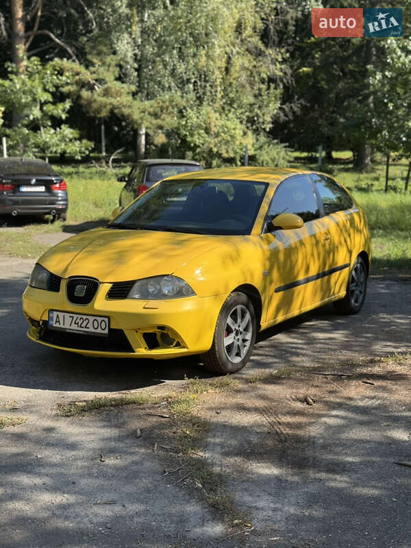 Хэтчбек SEAT Ibiza 2006 в Киеве