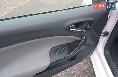 Хэтчбек SEAT Ibiza 2016 в 