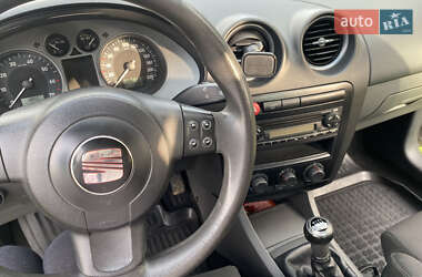 Хэтчбек SEAT Ibiza 2008 в 