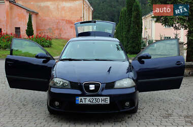 Хэтчбек SEAT Ibiza 2007 в 