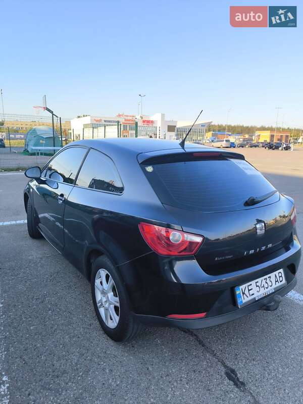 Хэтчбек SEAT Ibiza 2010 в Киеве