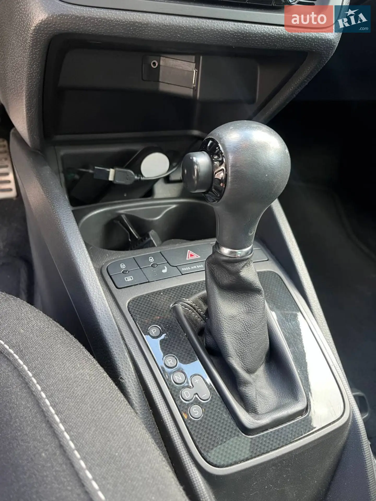 2010 SEAT Ibiza - мініатюра 14