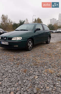 Хэтчбек SEAT Ibiza 1999 в Киеве