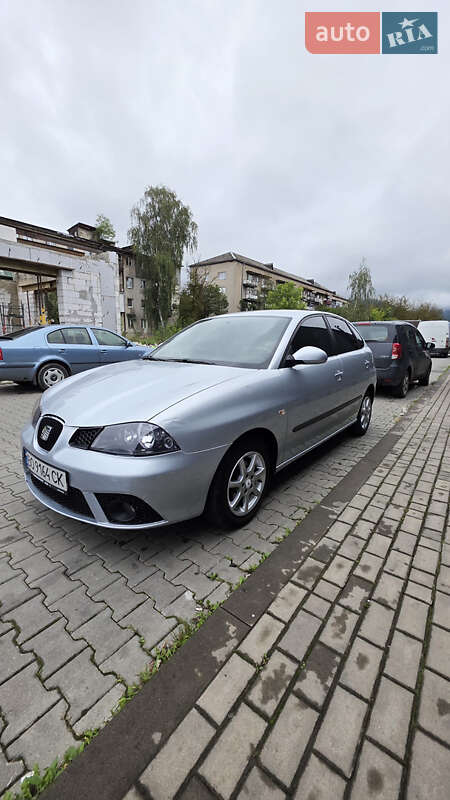 Хетчбек SEAT Ibiza 2009 в Мукачевому фото 7 Хетчбек SEAT Ibiza 2009 в Мукачевому
