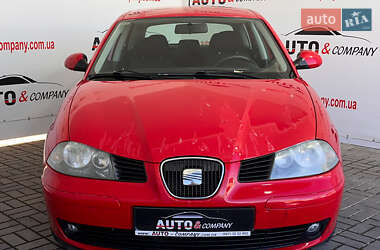 Хетчбек SEAT Ibiza 2005 в  фото 2 Хетчбек SEAT Ibiza 2005 в