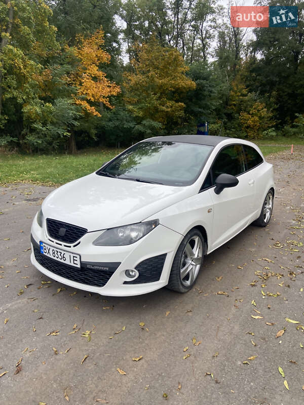 Хэтчбек SEAT Ibiza 2011 в Дунаевцах фото 4 Хэтчбек SEAT Ibiza 2011 в Дунаевцах