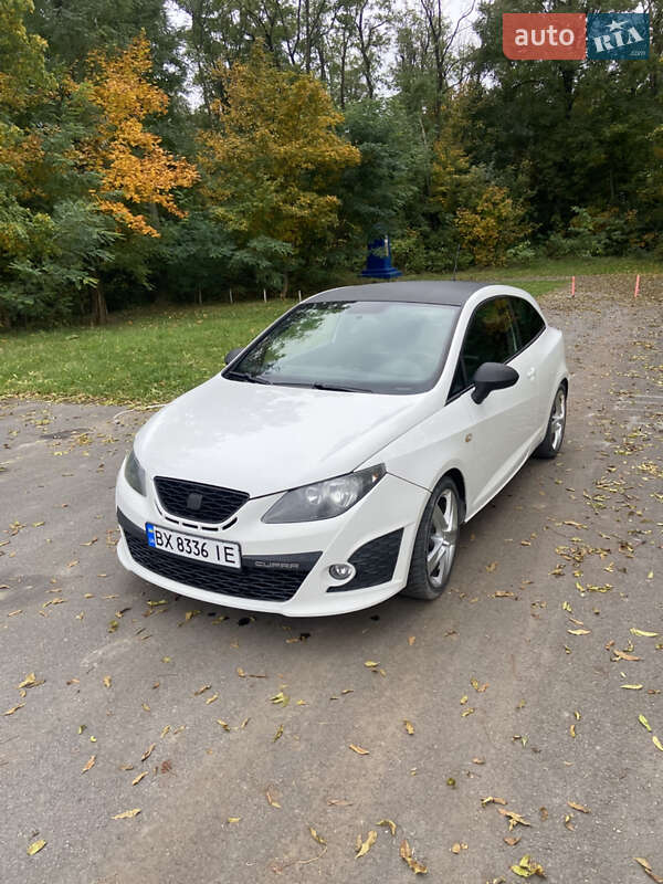 Хэтчбек SEAT Ibiza 2011 в Дунаевцах фото 30 Хэтчбек SEAT Ibiza 2011 в Дунаевцах
