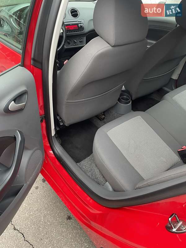 Універсал SEAT Ibiza 2011 в Чернігові фото 8 Універсал SEAT Ibiza 2011 в Чернігові