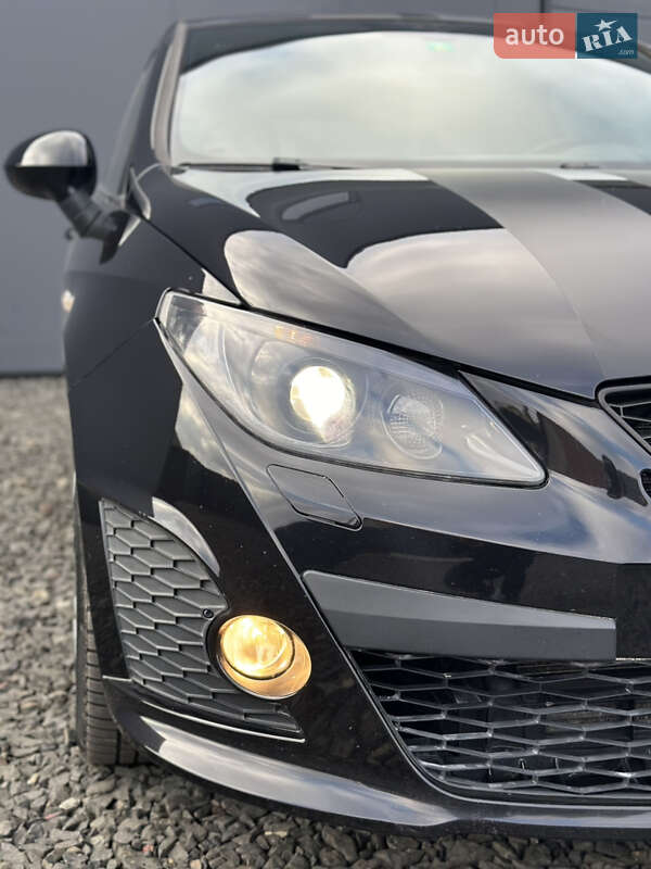 Хэтчбек SEAT Ibiza 2011 в Луцке