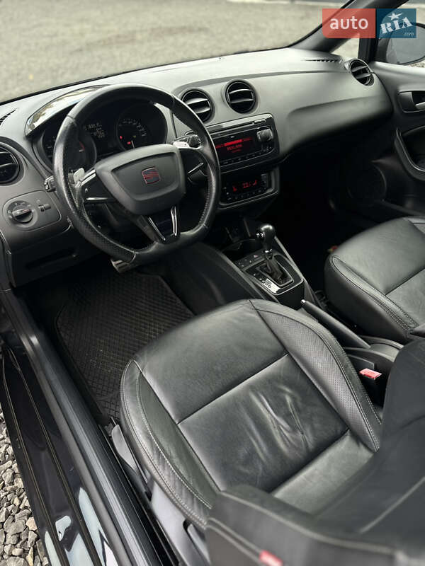 Хэтчбек SEAT Ibiza 2011 в Луцке