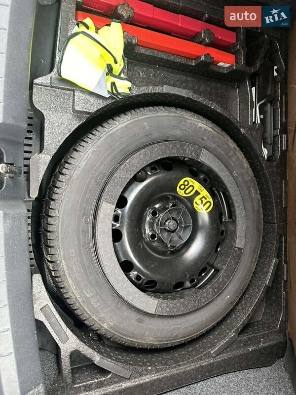 Хэтчбек SEAT Ibiza 2011 в Луцке