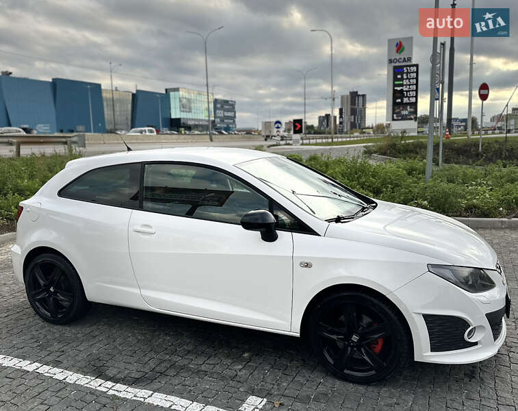 Хэтчбек SEAT Ibiza 2011 в Киеве фото 5 Хэтчбек SEAT Ibiza 2011 в Киеве