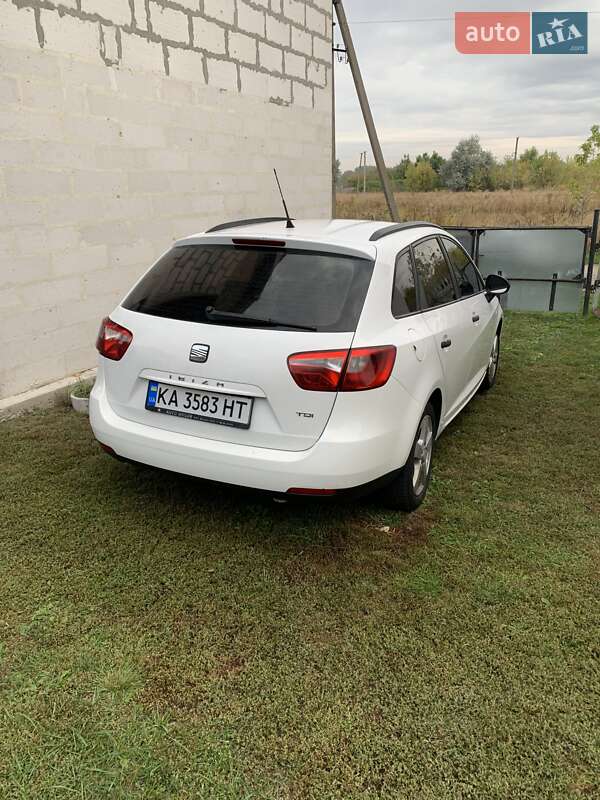 Хетчбек SEAT Ibiza 2013 в Києві фото 3 Хетчбек SEAT Ibiza 2013 в Києві