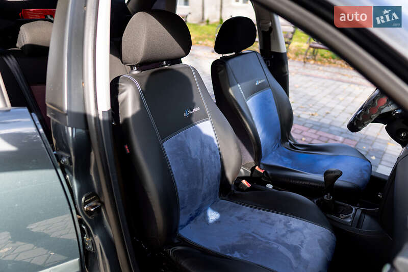 Хэтчбек SEAT Ibiza 2007 в Яворове фото 3 Хэтчбек SEAT Ibiza 2007 в Яворове