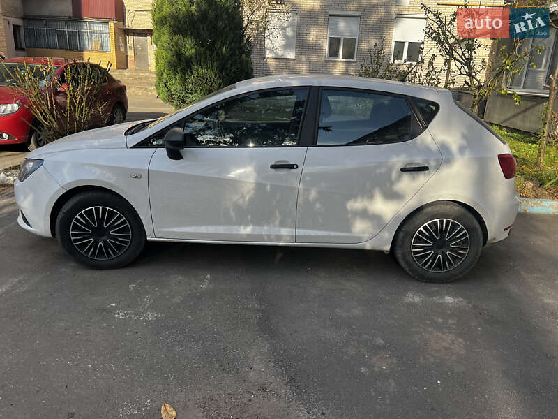 Хэтчбек SEAT Ibiza 2013 в Хмельницком фото 5 Хэтчбек SEAT Ibiza 2013 в Хмельницком