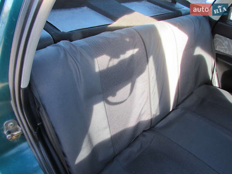 Хэтчбек SEAT Ibiza 1993 в Кропивницком фото 16 Хэтчбек SEAT Ibiza 1993 в Кропивницком