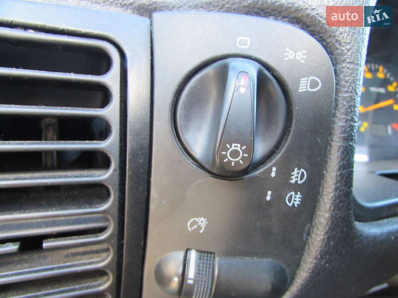 Хэтчбек SEAT Ibiza 1993 в Кропивницком фото 22 Хэтчбек SEAT Ibiza 1993 в Кропивницком