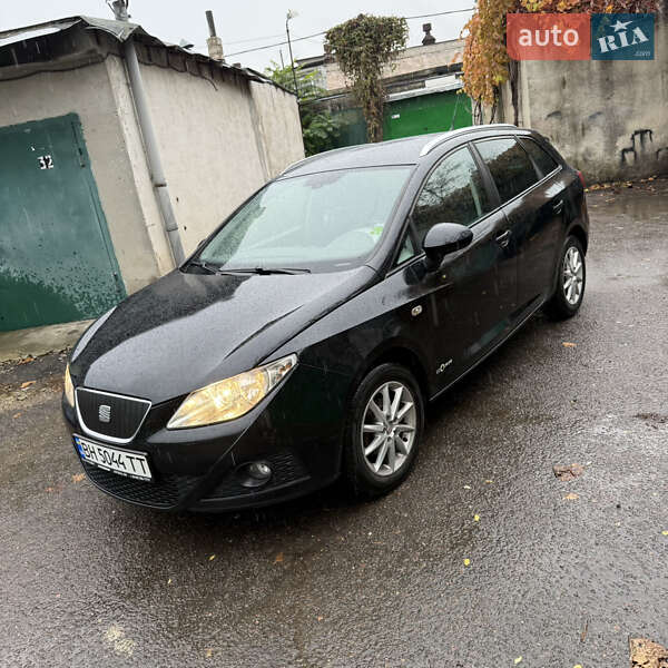 SEAT Ibiza 2011 SEAT Ibiza 2011