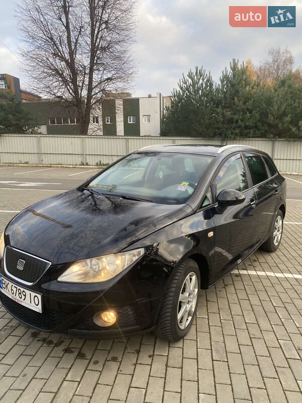 Універсал SEAT Ibiza 2011 в Луцьку