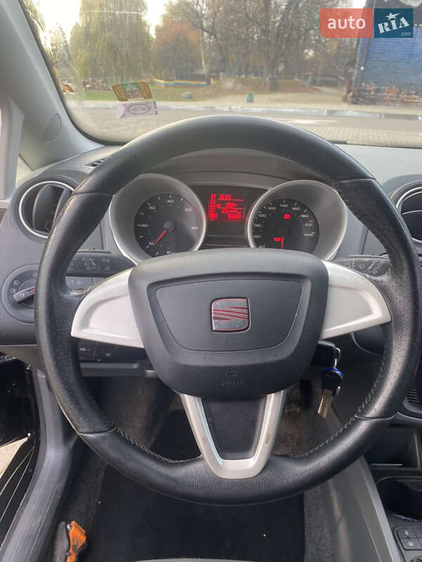 Універсал SEAT Ibiza 2011 в Луцьку