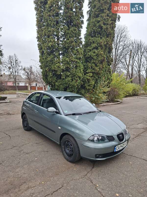 Хэтчбек SEAT Ibiza 2002 в Смеле фото 9 Хэтчбек SEAT Ibiza 2002 в Смеле