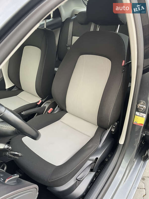 Хэтчбек SEAT Ibiza 2012 в Луцке фото 20 Хэтчбек SEAT Ibiza 2012 в Луцке