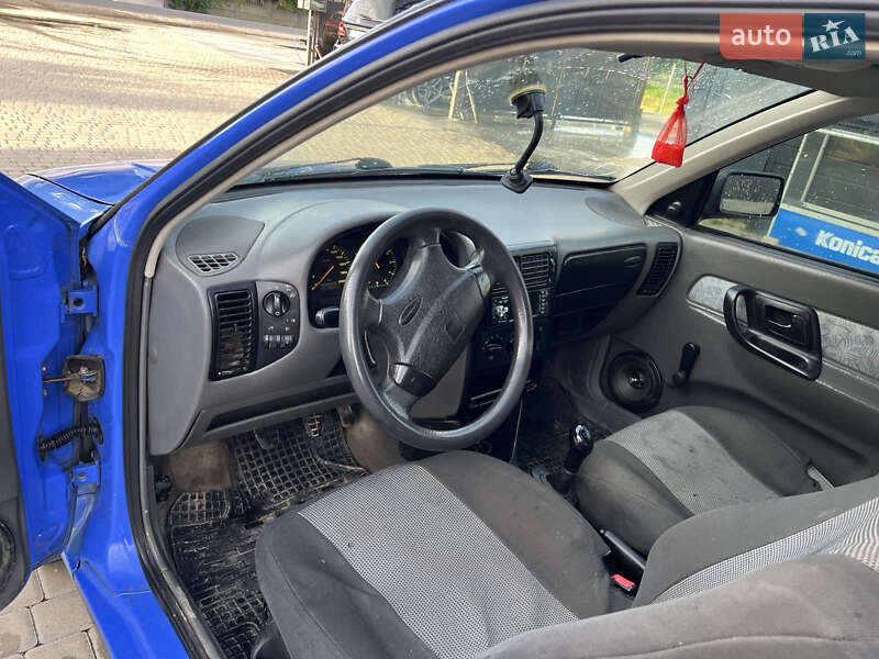 Хетчбек SEAT Ibiza 1996 в Сторожинці