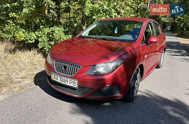 Хэтчбек SEAT Ibiza 2011 в Вышгороде