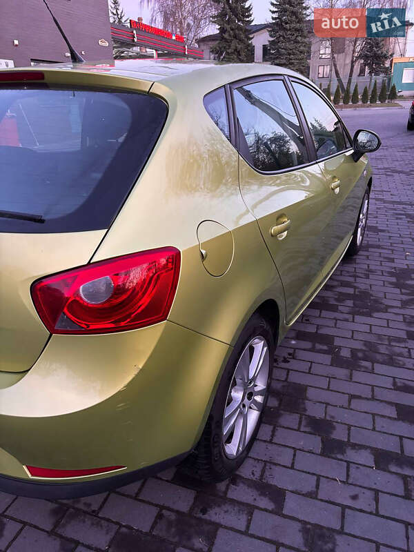 Хэтчбек SEAT Ibiza 2008 в Ровно фото 5 Хэтчбек SEAT Ibiza 2008 в Ровно