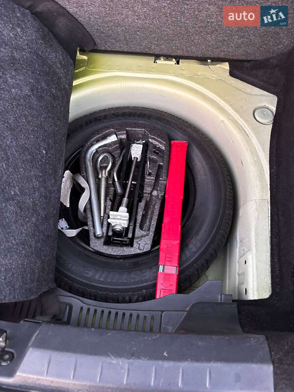 Хэтчбек SEAT Ibiza 2008 в Ровно фото 15 Хэтчбек SEAT Ibiza 2008 в Ровно