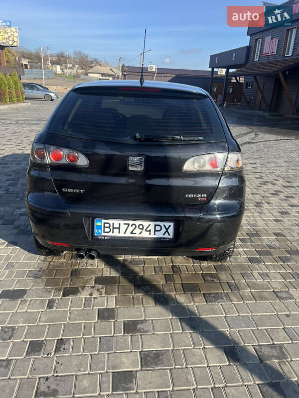 Хэтчбек SEAT Ibiza 2004 в Новоукраинке фото 4 Хэтчбек SEAT Ibiza 2004 в Новоукраинке
