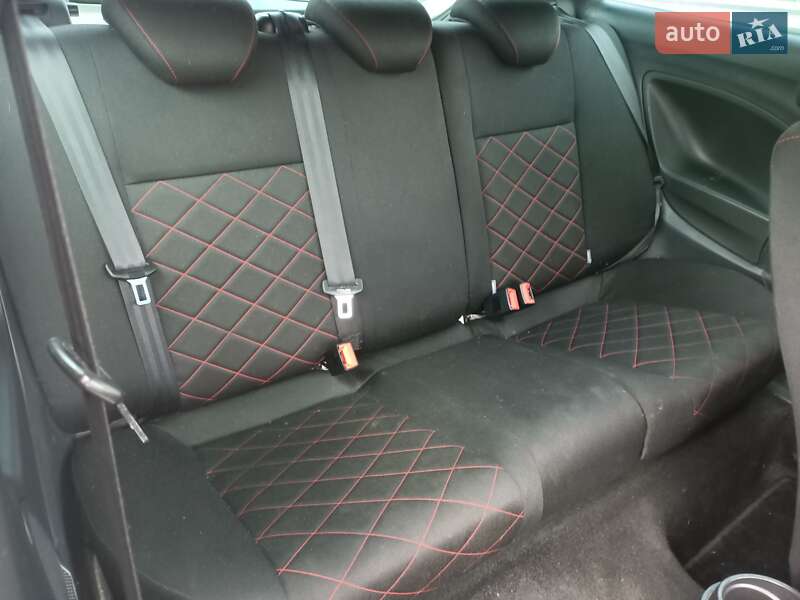 Хэтчбек SEAT Ibiza 2010 в Киеве фото 19 Хэтчбек SEAT Ibiza 2010 в Киеве
