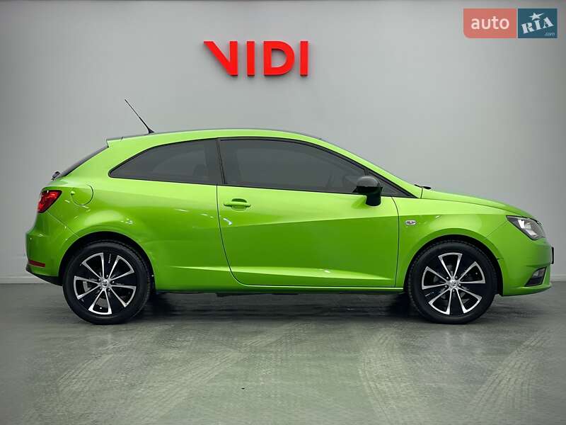 Хэтчбек SEAT Ibiza 2013 в Киеве