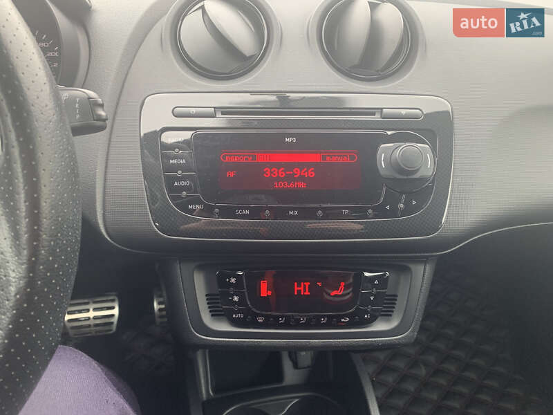 Хэтчбек SEAT Ibiza 2010 в Радехове