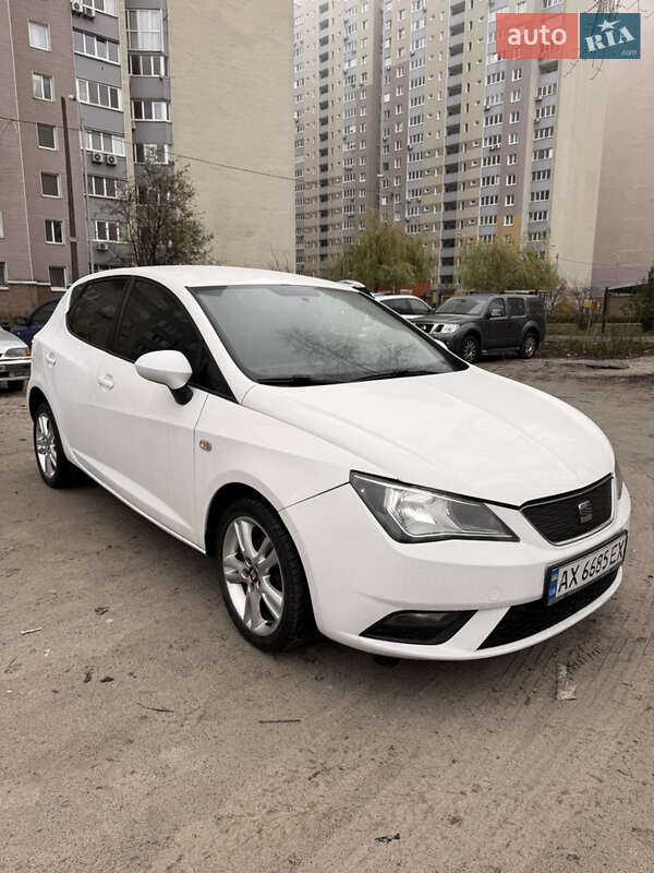 Хэтчбек SEAT Ibiza 2013 в Киеве фото 10 Хэтчбек SEAT Ibiza 2013 в Киеве