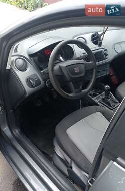 Хетчбек SEAT Ibiza 2012 в Кривому Розі
