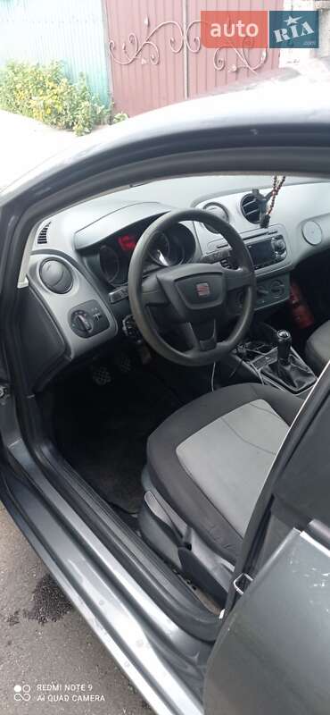 Хетчбек SEAT Ibiza 2012 в Кривому Розі