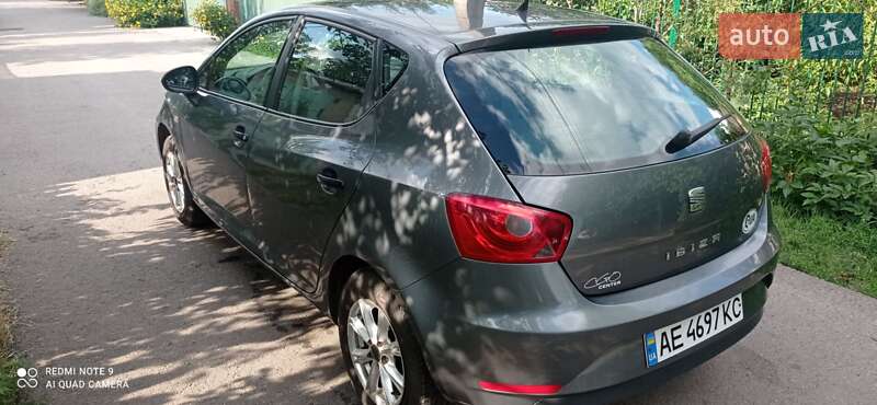 Хетчбек SEAT Ibiza 2012 в Кривому Розі