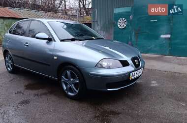 Хэтчбек SEAT Ibiza 2006 в Киеве