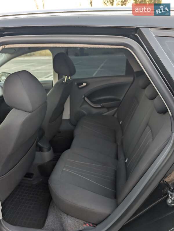 Універсал SEAT Ibiza 2012 в Києві фото 18 Універсал SEAT Ibiza 2012 в Києві