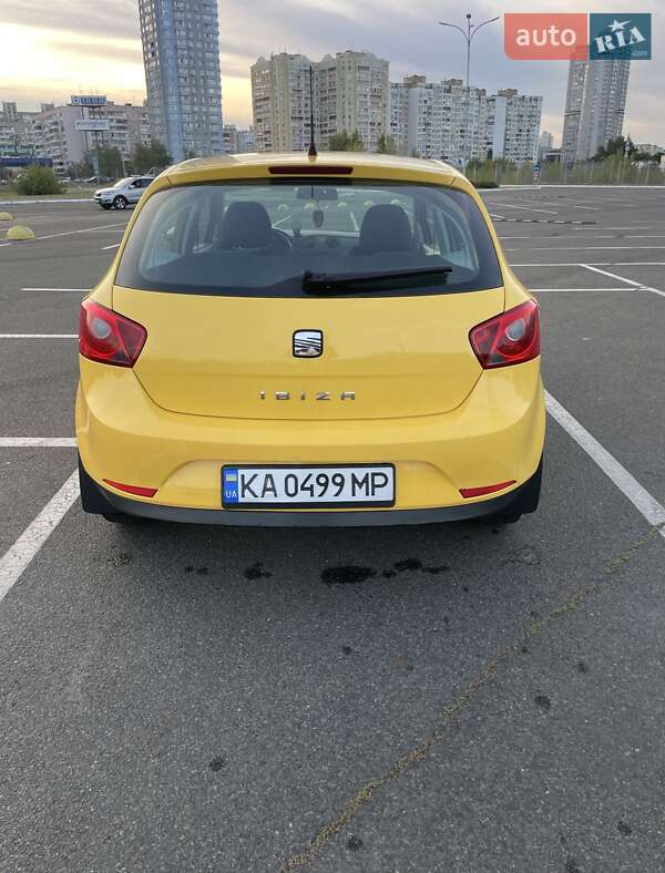 Хетчбек SEAT Ibiza 2011 в Києві