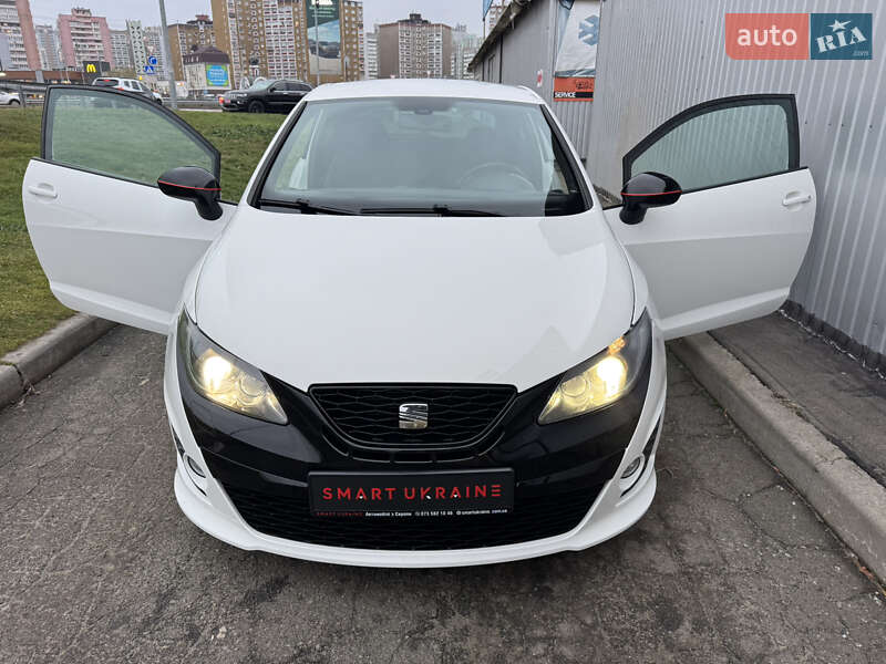 Хэтчбек SEAT Ibiza 2010 в Киеве фото 6 Хэтчбек SEAT Ibiza 2010 в Киеве