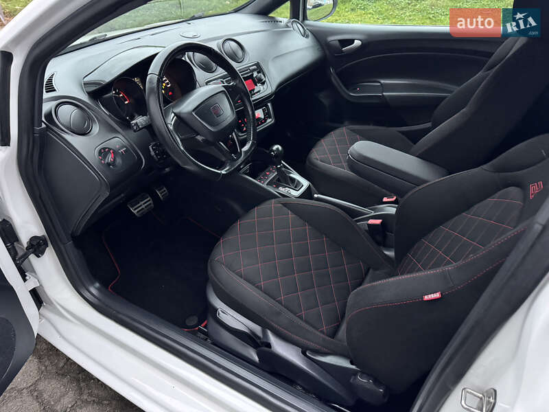 Хэтчбек SEAT Ibiza 2010 в Киеве фото 15 Хэтчбек SEAT Ibiza 2010 в Киеве