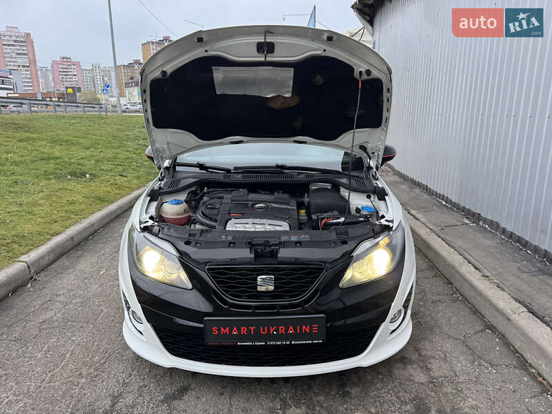 Хэтчбек SEAT Ibiza 2010 в Киеве фото 40 Хэтчбек SEAT Ibiza 2010 в Киеве