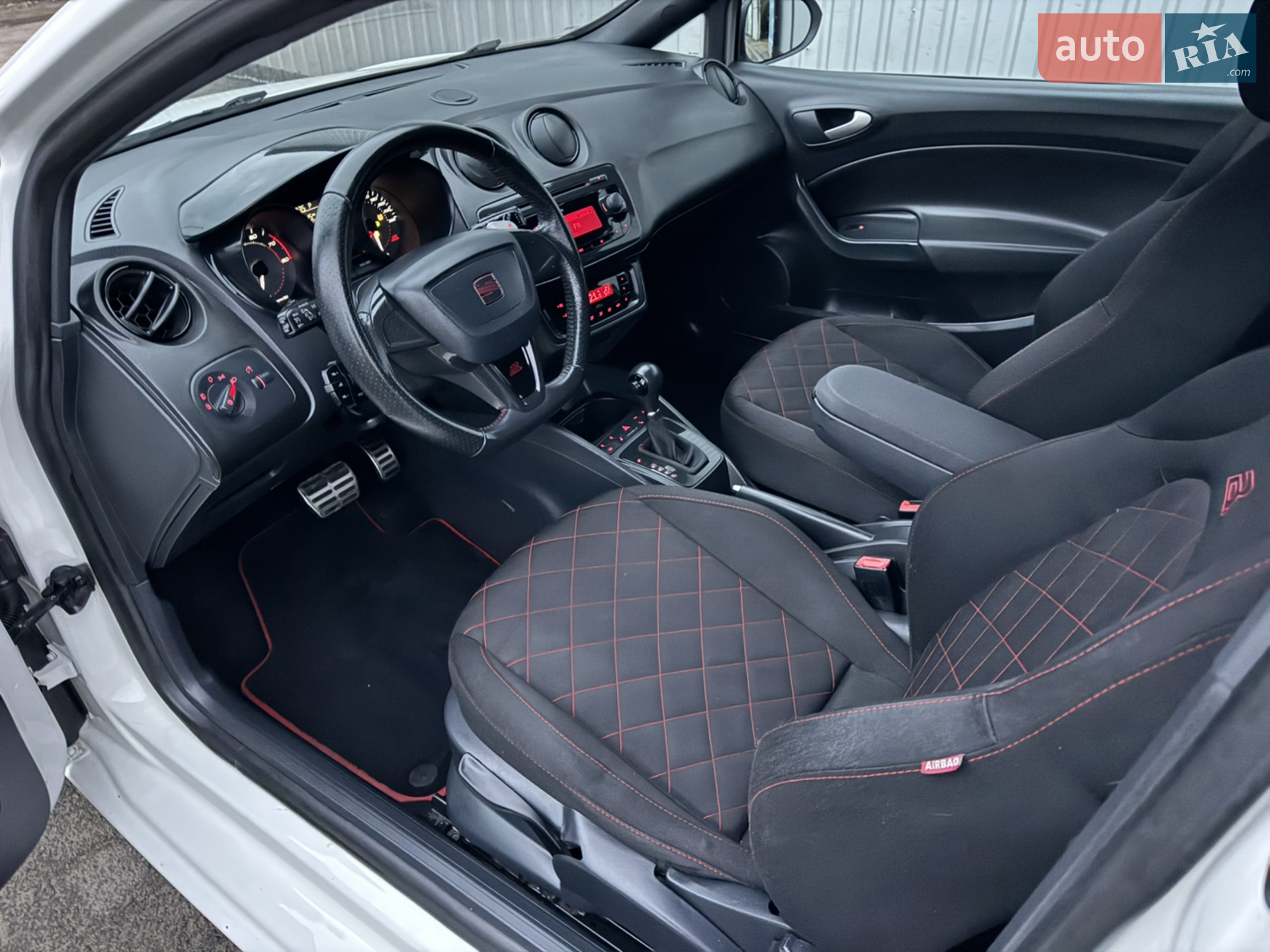 2010 SEAT Ibiza - мініатюра 46