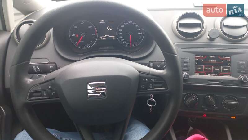 Хетчбек SEAT Ibiza 2015 в Підрясне