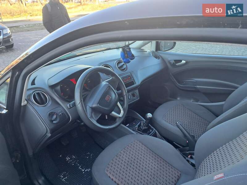 Хетчбек SEAT Ibiza 2010 в Івано-Франківську фото 6 Хетчбек SEAT Ibiza 2010 в Івано-Франківську